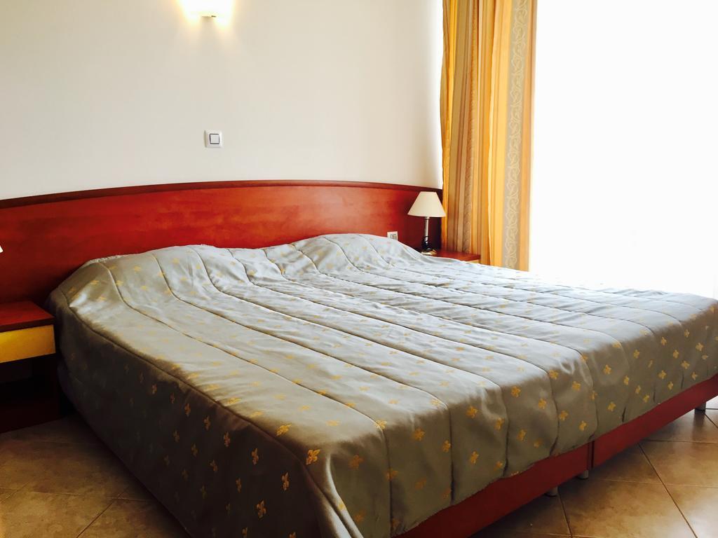 Psb Apartments In Poseidon Hotel 써니비치 외부 사진